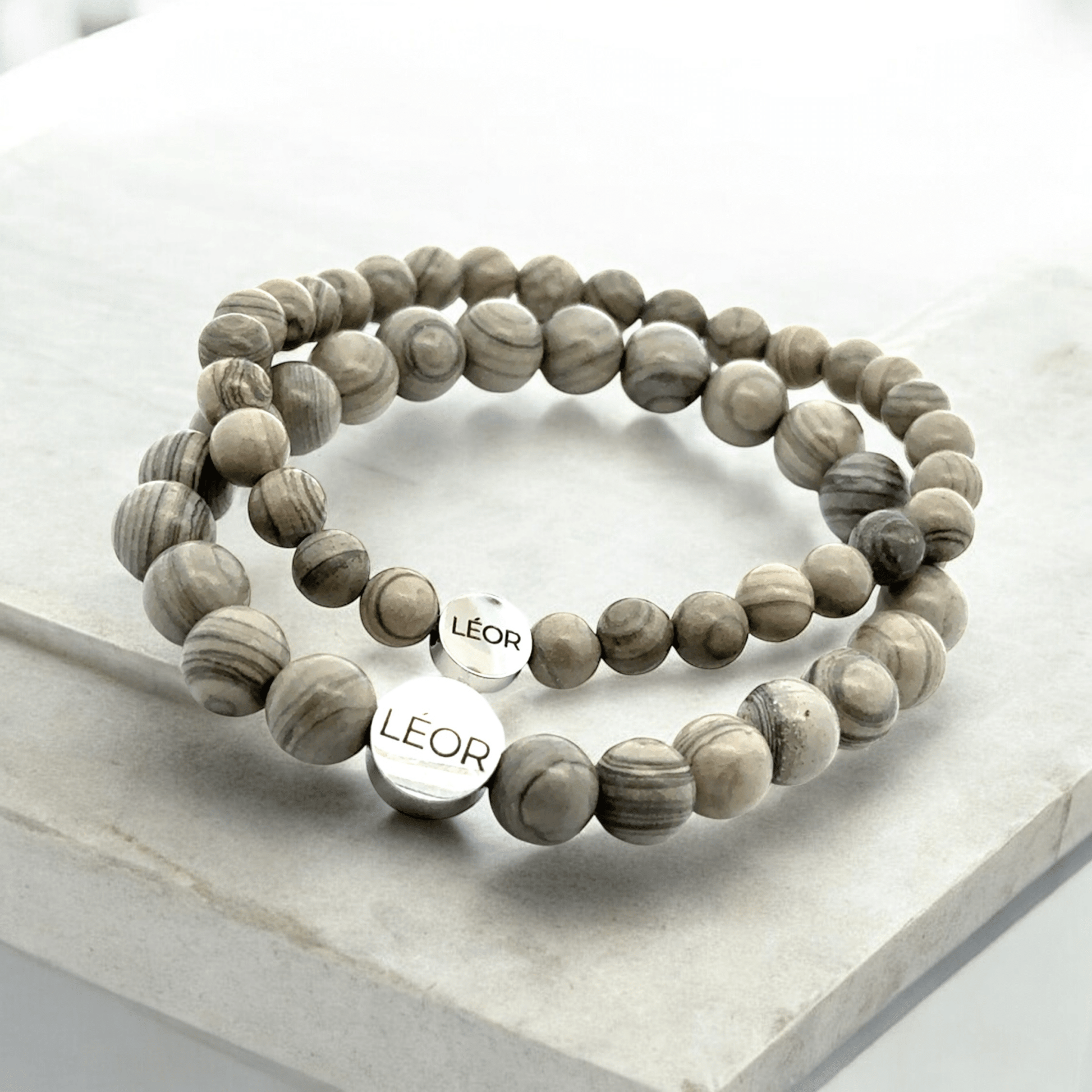 Grauer Jaspis Perlenarmband LÉOR - WEARLÉOR