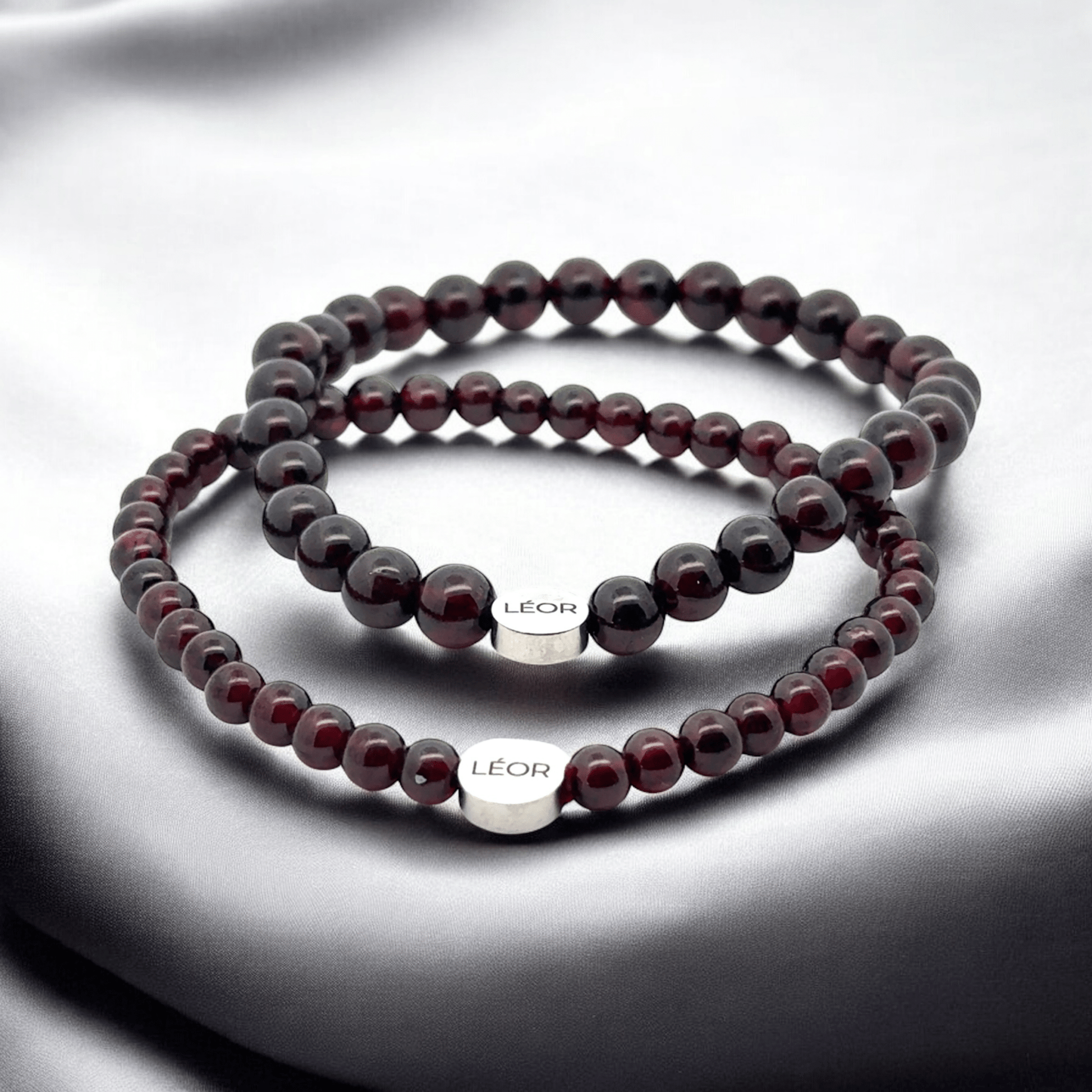 Roter Granat Perlenarmband LÉOR - WEARLÉOR